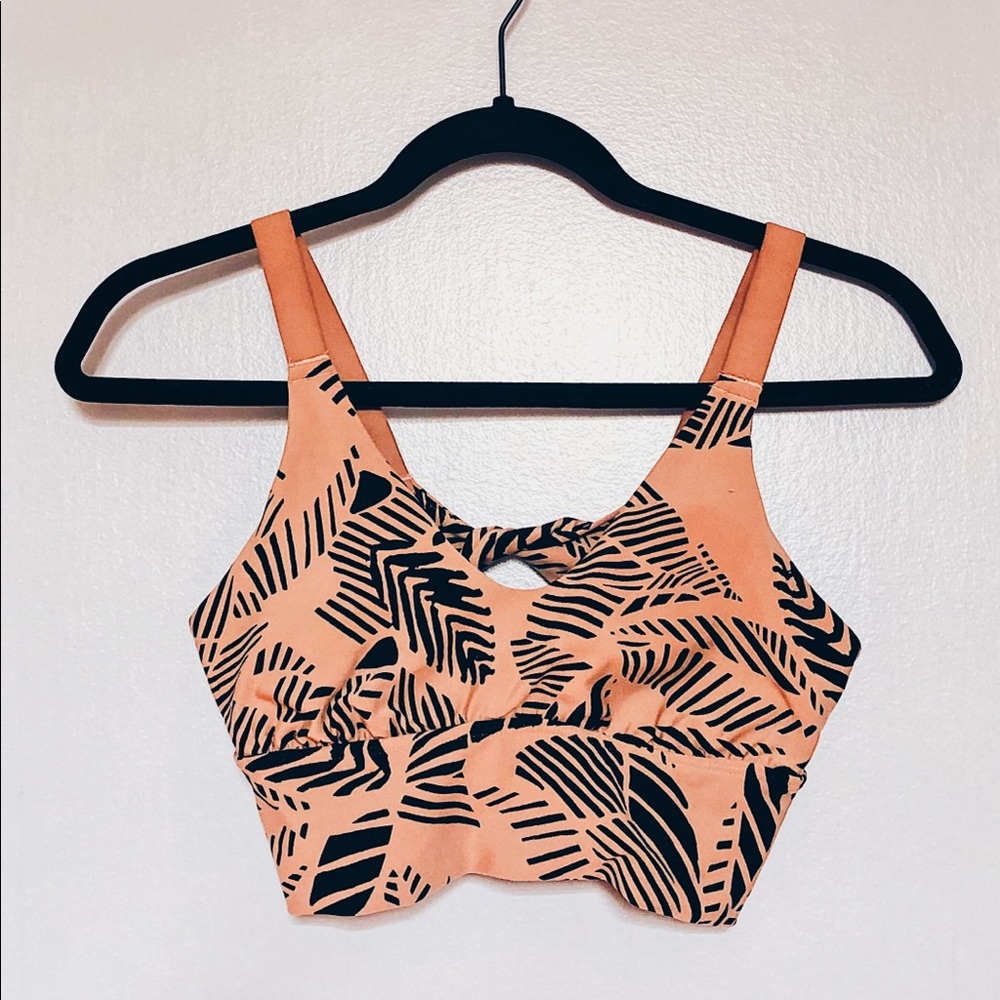 S Aerie- (Chill, Play, Move) Cross-back Sports Bra